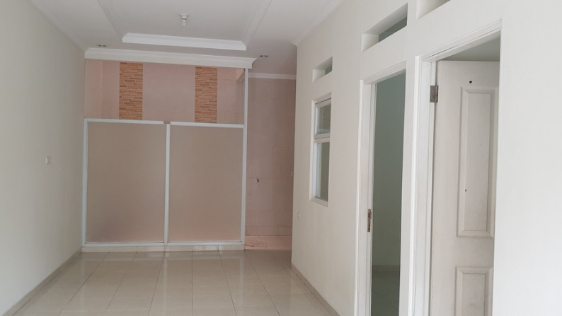 Baguss  Turun Harga 4 Unit Semi Apartemen Rawamangun Hub:0817 0120 620