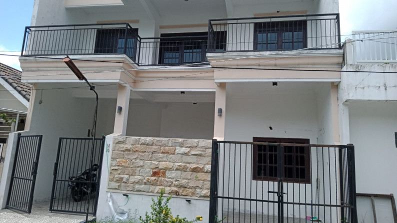 Rumah dijual Griya Babatan Mukti Surabaya