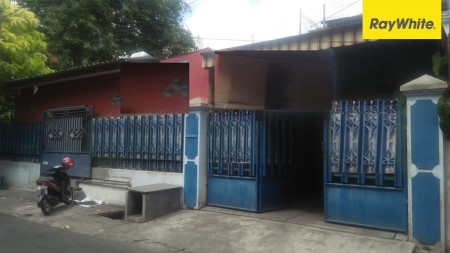 Dijual Rumah Hook di Jalan Asem Raya, Surabaya