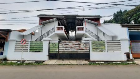 Kost dijual dengan 12 Kamar tidur siap huni di Pondok Aren