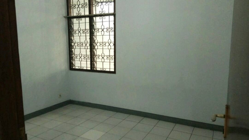 Dijual Rumah Puri Indah