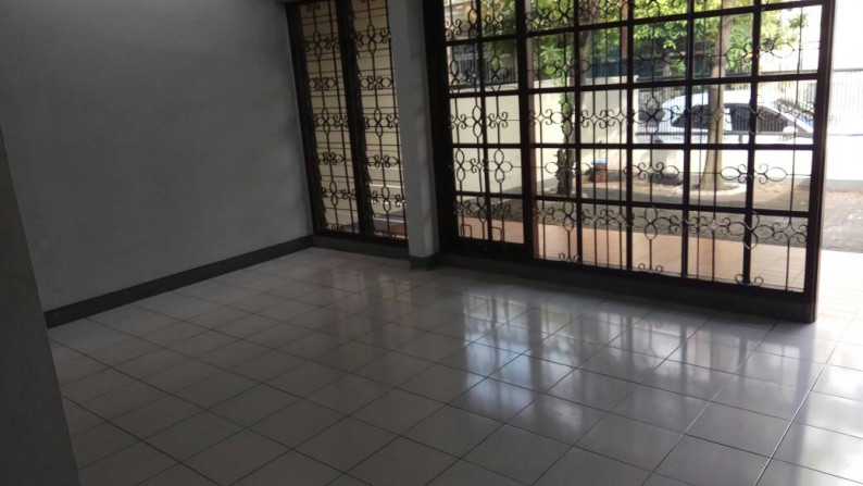 Dijual Rumah Puri Indah