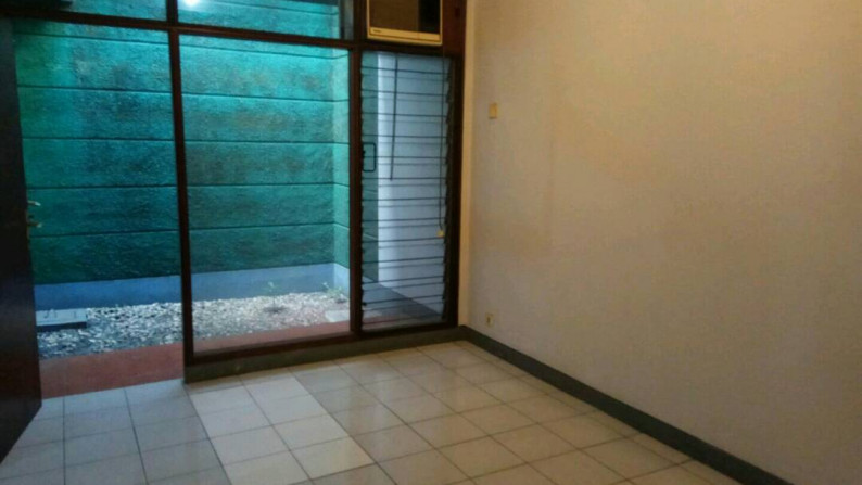 Dijual Rumah Puri Indah