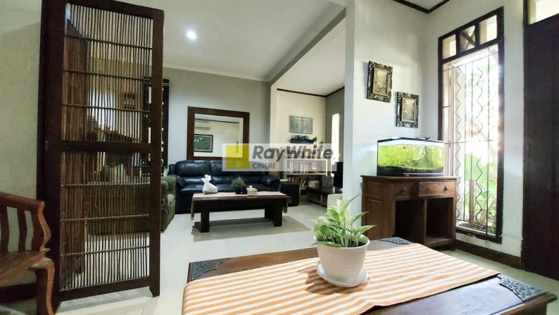 Rumah Cantik Siap Huni Balinese Style Dalam Komplek di Bali View Cirendeu