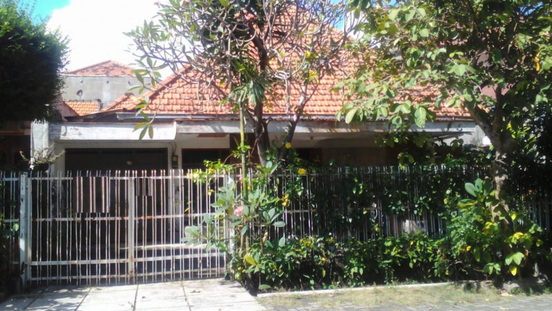 Rumah dijual Cipunegara Darmo Wonokromo Surabaya