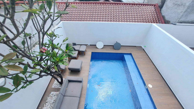 BRAND NEW HOUSE DI GANDARIA, JAKARTA SELATAN, HANYA 10 MENIT KE PONDOK INDAH