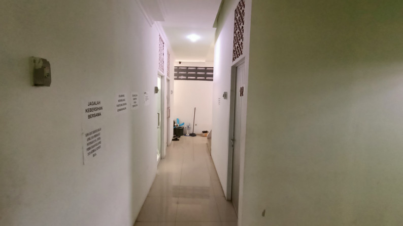 Rumah Kost 19 KT, bagus, rapuh dilokasi strategis *0003-CHR*