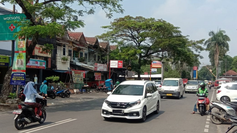 Ruko Gandeng 2 bagus, lokasi strategis dan ramai *0010-WIR*