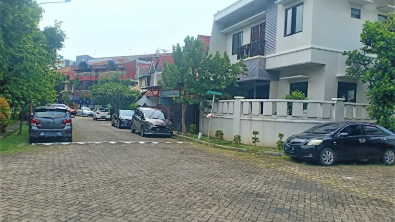 Rumah hook di lokasi strategis Daan Mogot Baru - RWCG/2021/06/0023-JOH