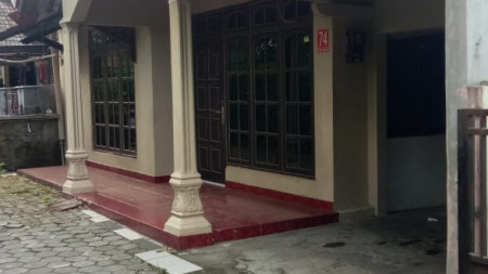TANAH DAN BANGUNAN DI JL MAGELANG, DEKAT JOMBOR, SLEMAN