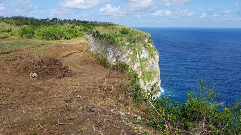 Freehold land 648 Sqm in Cliff Front Sekartaji Nusa Penida