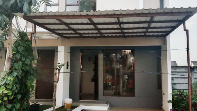 Dijual Rumah Bagus Di Fortune Essence, Graha Raya Bintaro