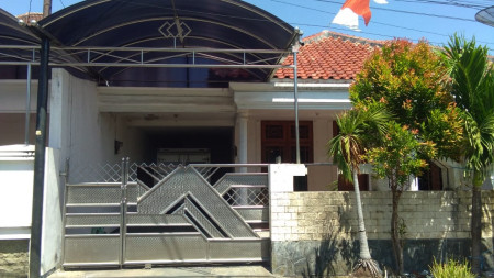 Rumah dijual Cipunegara Darmo Wonokromo