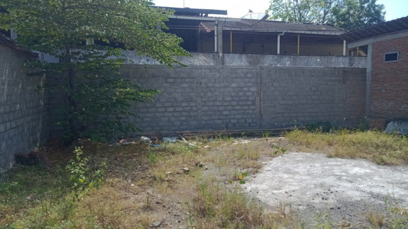 Tanah Dan Bangunan Strategis  Dekat Pasar Niten Jalan Bantul Yogyakarta