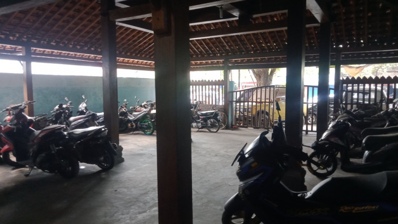 Tanah Dan Bangunan Strategis Dekat Pasar Niten Jalan Bantul Yogyakarta