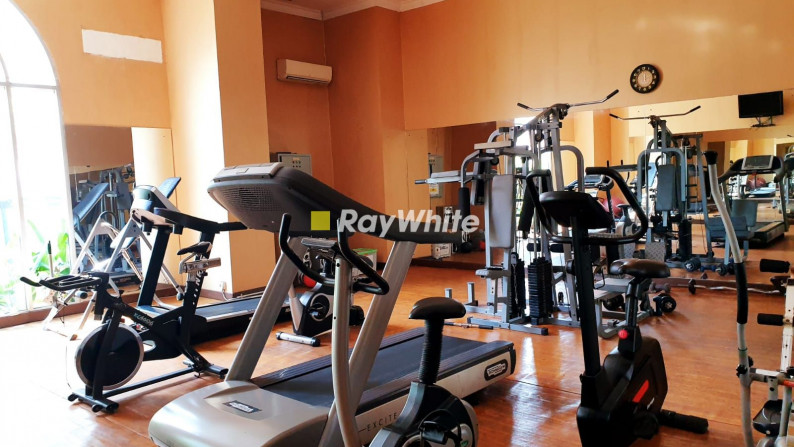 Apartemen Permata Senayan Jakarta Selatan  2 BR Semi Furnished