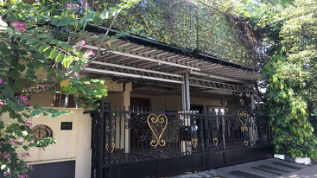 For Sale Rumah Bagus  murah 2 Kavling  @ Green Garden - Kedoya - Jakarta Barat Jarang ada di Lt 3 ada Lapangan Basket