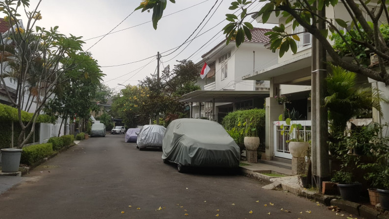 Rumah Siap Huni, Hunian Nyaman dan Strategis @Bintaro