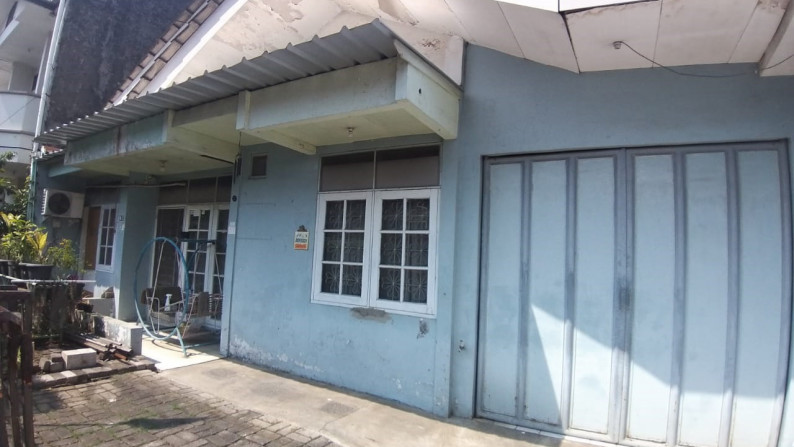 Rumah 1 lantai di Taman Kopo Indah 1