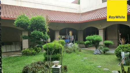 Dijual Rumah Asri di Margorejo Indah, Surabaya