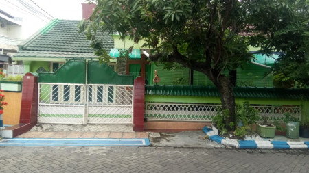 Rumah dijual Griya kebraon barat Surabaya