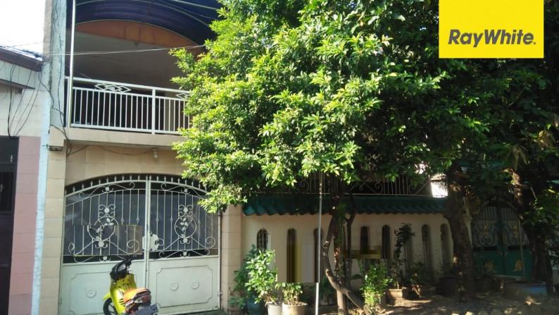 Dijual Rumah 2 lantai di Dukuh Kupang Timur, Surabaya Barat