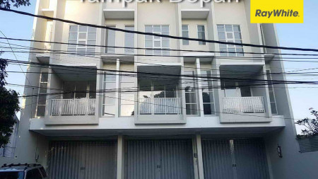 Dijual/Disewakan Ruko 3 lantai di Dukuh Kupang Barat, Surabaya