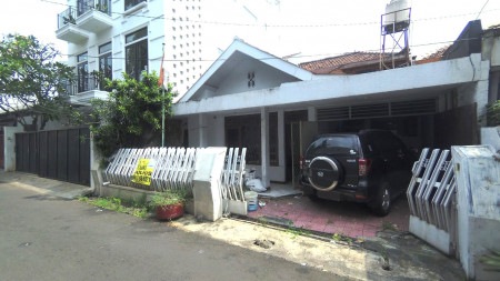 Rumah Tebet Barat Dalam Luas 9x15m2