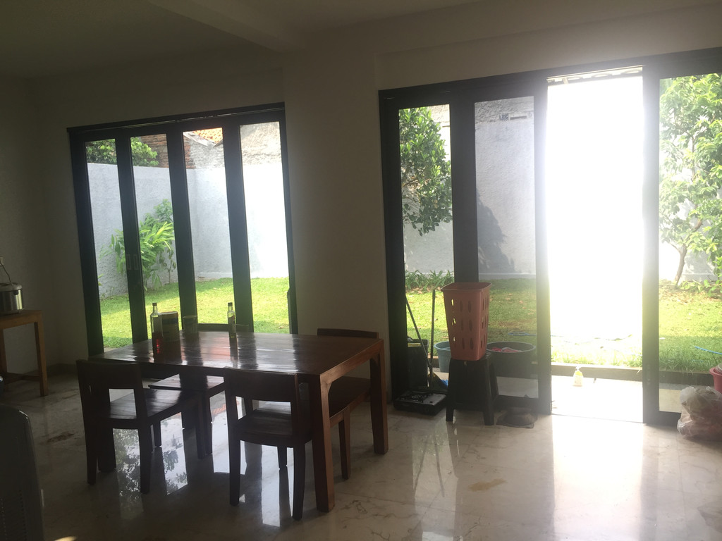 DIJUAL JL H MUCHTAR RAYA JAKARTA SELATAN