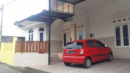 RUMAH 3 LANTAI DI KARANGWARU, TEGALREJO, YOGYAKARTA
