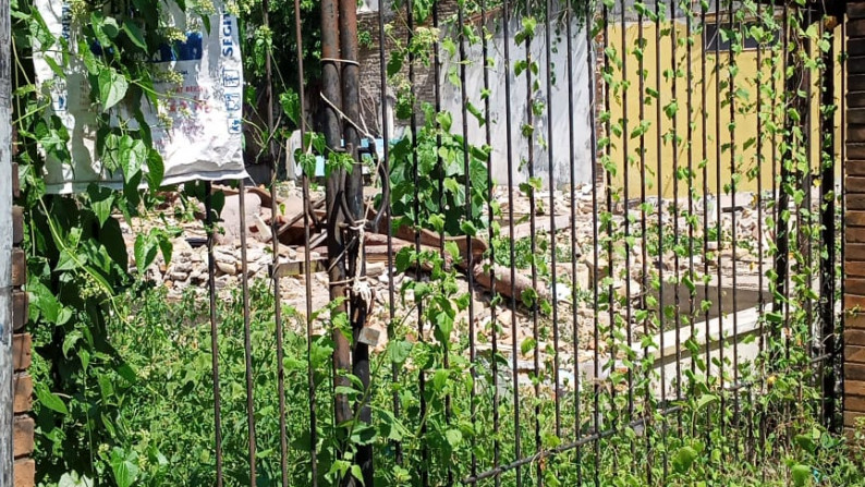 TANAH SELUAS 297 METER PERSDI, DI KAWASAN BABARSARI DEKAT KAMPUS ATMAJAYA