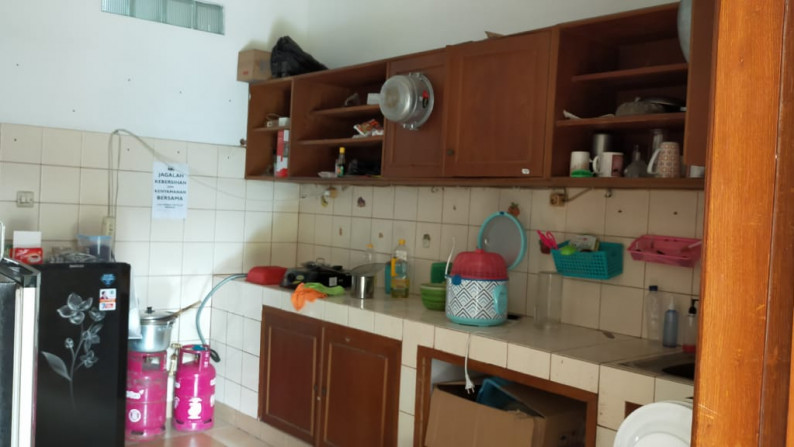 RUMAH TINGGAL UTARA TERMINAL CONCATUR, JL ANGGAJAYA, SLEMAN