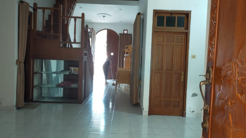 RUMAH TINGGAL UTARA TERMINAL CONCATUR, JL ANGGAJAYA, SLEMAN
