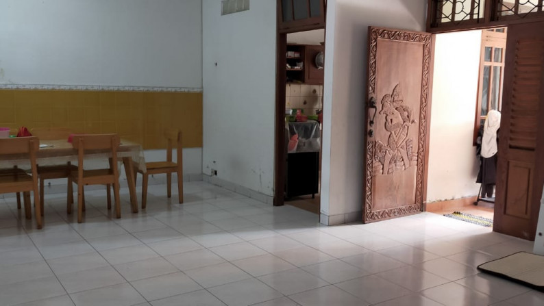 RUMAH TINGGAL UTARA TERMINAL CONCATUR, JL ANGGAJAYA, SLEMAN