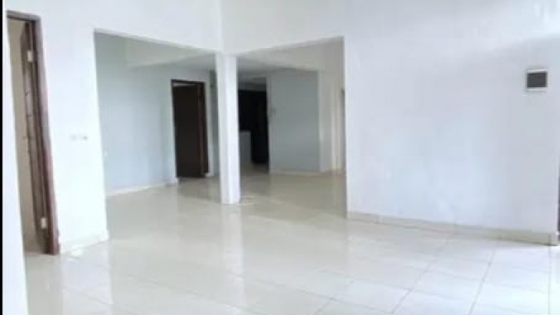 Rumah Siap Huni dan Strategis @Jl Pinus, Pamulang