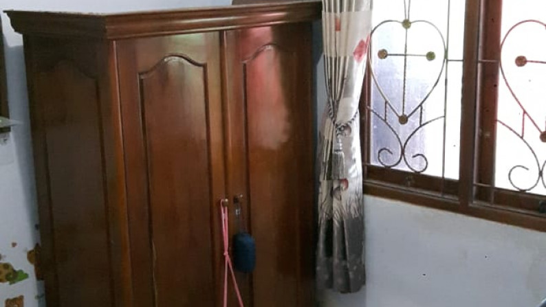 RUMAH TINGGAL DI DALAM PERUMAHAN PREMIUM, AMBARUKMO REGENCY