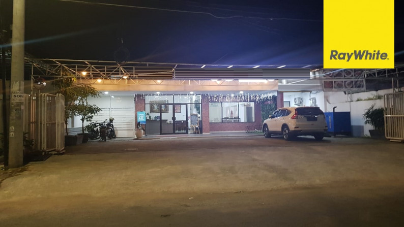 Disewakan Bangunan Eks Resto di Jalan Flores, Surabaya