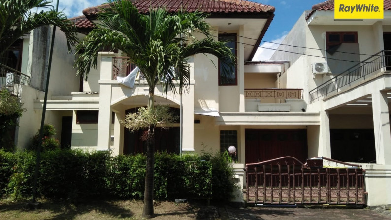 Disewakan Rumah 2 lantai di Villa Bukit Mas Mediteranian, Surabaya