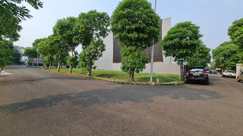 Kavling Hoek Badan Di Puri Permata Buana - Puri Indah