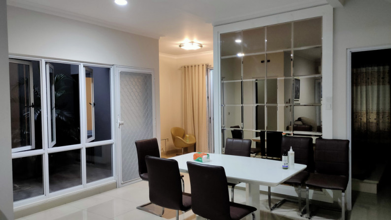 Disewakan rumah clister baru dekat penabur semi furnished