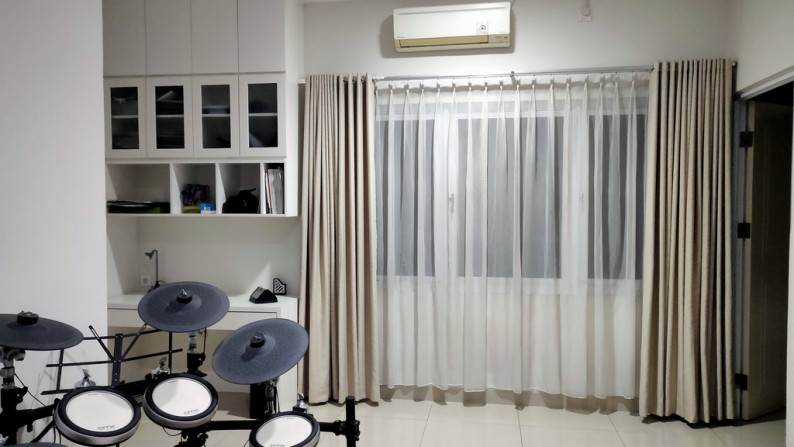 Disewakan rumah clister baru dekat penabur semi furnished