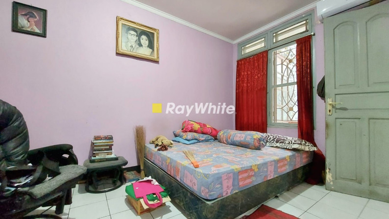 For Sale: Rumah 2,5 Lantai Lokasi Belakang Pondok Indah Mall