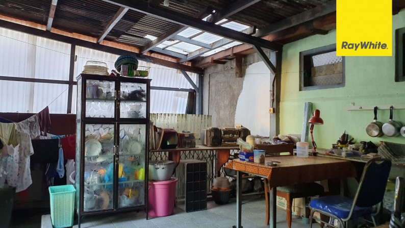Dijual Rumah 2 lantai di Jl Kinibalu, Surabaya