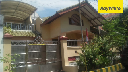 Dijual/Disewakan Rumah Pusat Kota di Jalan Purwodadi, Surabaya