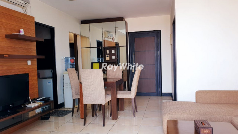 2 BR - Apartemen Essence Darmawangsa, Furnished