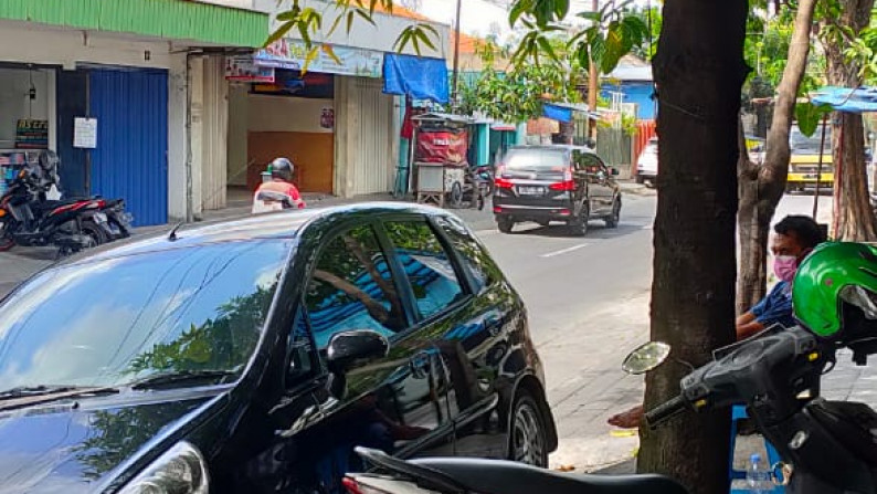 Rumah disewakan Dukuh Kupang Barat Surabaya