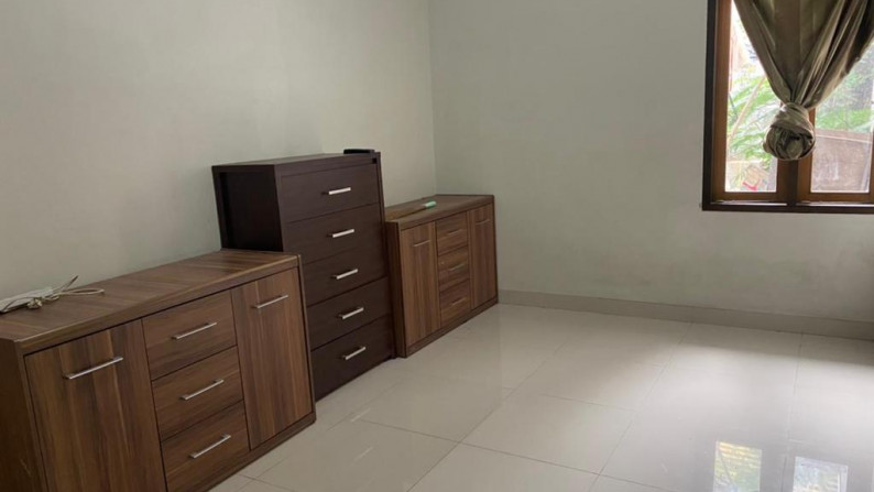 disewakan rumah furnished di nanjung regency