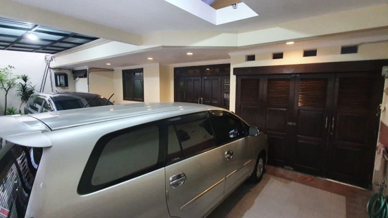 Rumah Dijual Bhaskara Selatan Mulyosari Surabaya