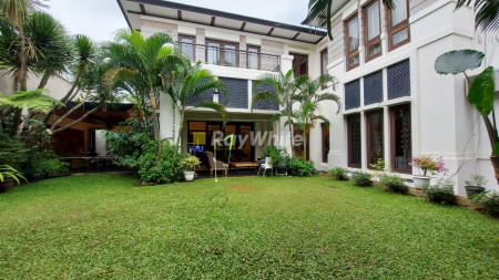 For Sale: Menghadirkan Rumah Mewah Dan Homey Di Kemang Bagai Berada Dalam Sebuah Resort