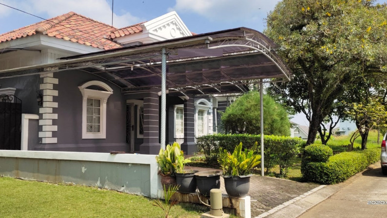 Rumah dalam cluster di Sentul Bogor